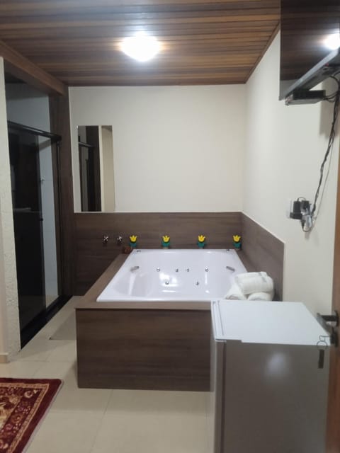 Bathroom, towels