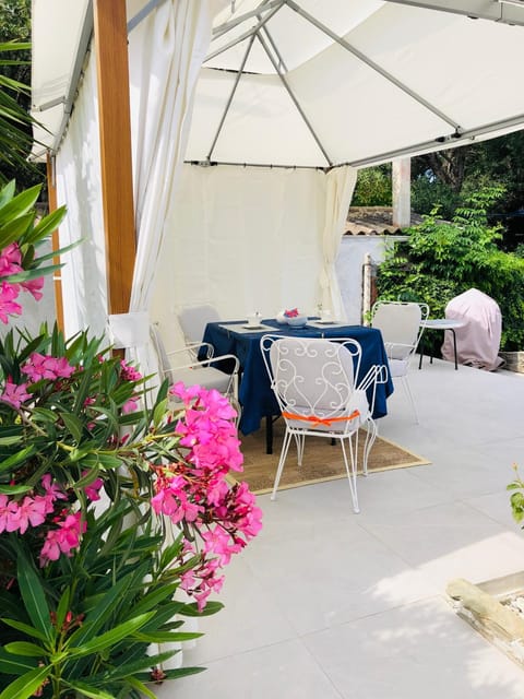 Villa Leah Apartment hotel in Halkidiki