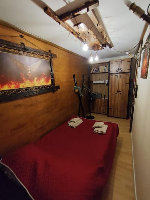 Bed, Photo of the whole room, Bedroom, towels, wardrobe