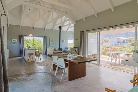 Lily House House in Western Cape