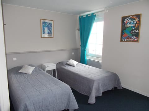 Day, Photo of the whole room