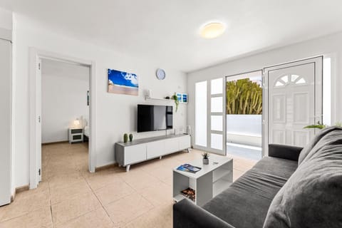 Home2Book Cute Alexia Puerto del Carmen, Terrace Apartment in Puerto del Carmen