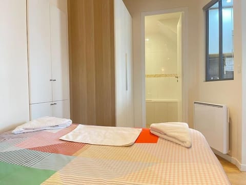 Cosy Appart Jouy Proche HEC - RER C N2 Apartment in Île-de-France