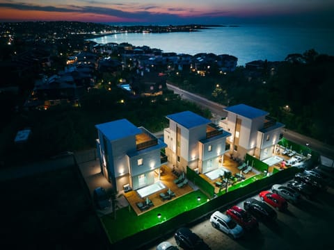 Neighbourhood, Bird's eye view, Location