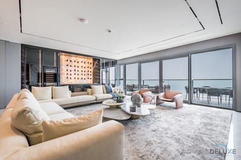 View (from property/room), Balcony/Terrace, Living room, Seating area, Sea view