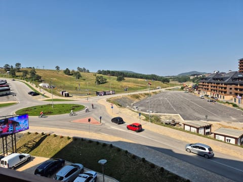 Day, Natural landscape, Location