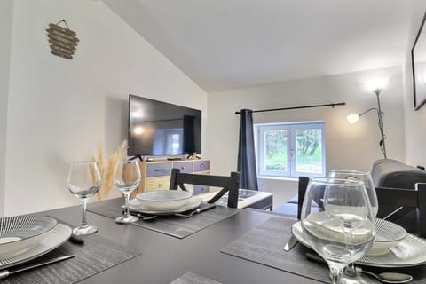 Le St Clair 401 - Luxury equipped apartment - Caluire-et-Cuire Apartment in Caluire-et-Cuire