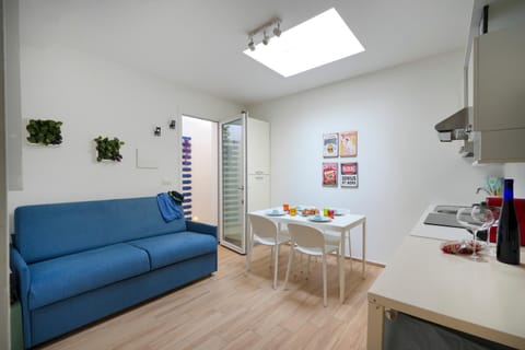 Kitchen or kitchenette, Living room, Dining area