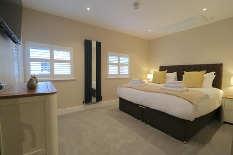 Ashbourne Luxury Suites Apartment in East Staffordshire District