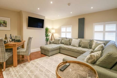 Ashbourne Luxury Suites Apartment in East Staffordshire District