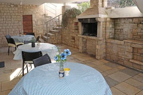 BBQ facilities, Balcony/Terrace