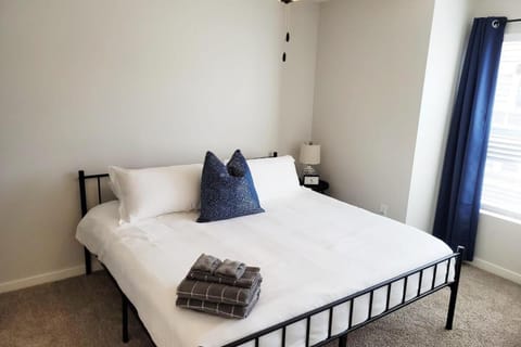 The Meadowlark at Coventry Rows House in Omaha