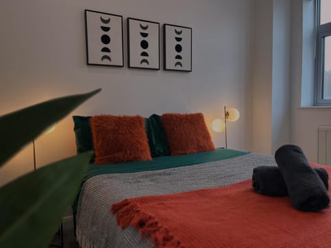 Cozy Central Double Suite - Free Gym! Apartment in Leicester