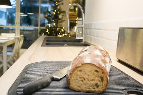 Loft T4 100m2 Wifi ,10min Versailles Chateau Apartment in Île-de-France