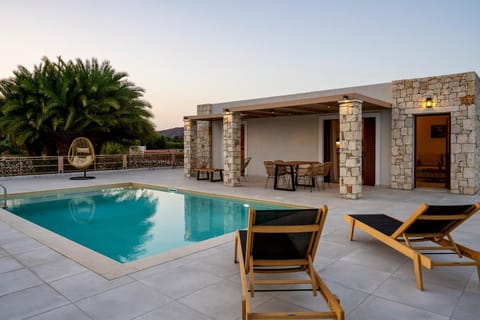 Property building, Pool view, Swimming pool, sunbed