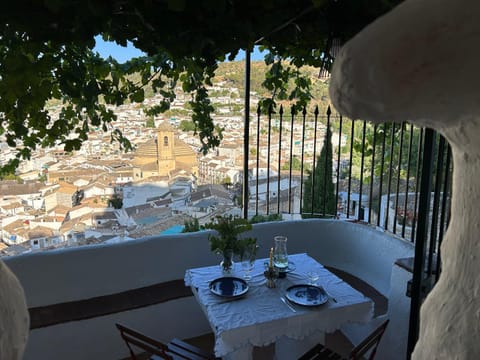 Patio, Day, Natural landscape, View (from property/room), Balcony/Terrace, Seating area, Mountain view