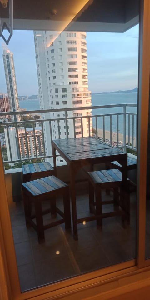 Patio, Day, Natural landscape, View (from property/room), Balcony/Terrace, Living room, Seating area, Dining area, Sea view