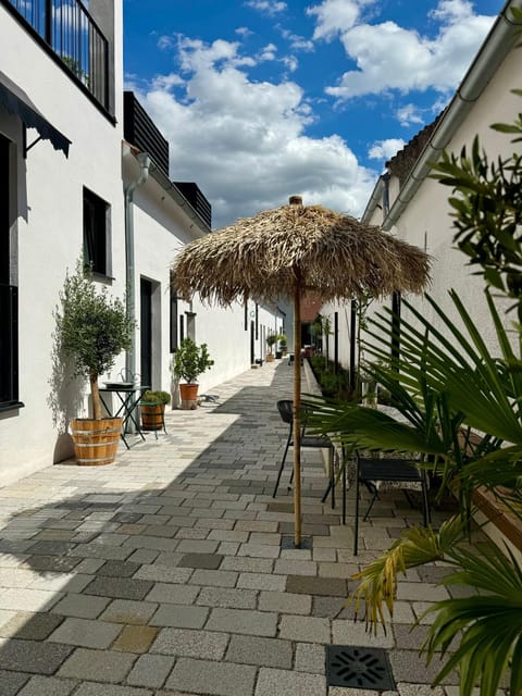 Garden, Garden