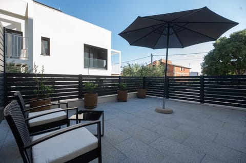 Day, View (from property/room), Balcony/Terrace, Seating area