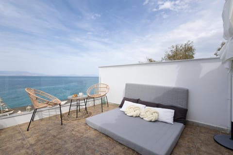 Natural landscape, View (from property/room), Balcony/Terrace, Sea view