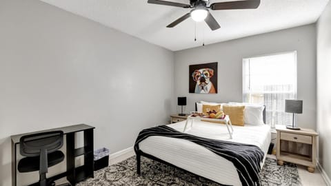 Stunning Heated Pool House for 10 in Brandon, FL House in Brandon