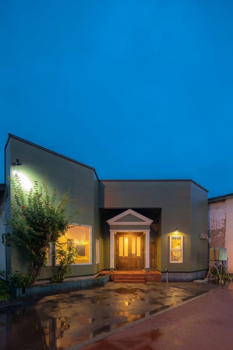 Property building, Night