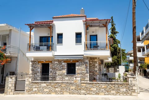 Δωματιο σε πετρινο σπιτι Apartment in Thasos