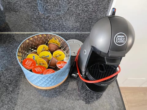 Coffee/tea facilities, Food and drinks, toaster