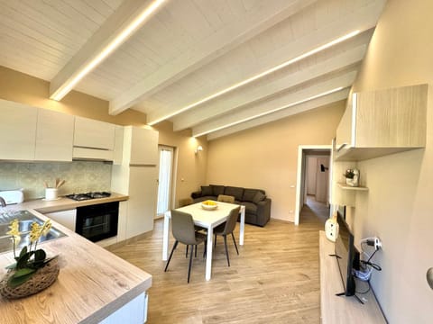 Kitchen or kitchenette, Dining area, dishwasher, oven, stove, toaster