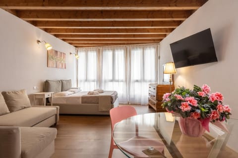 Living room, Bedroom