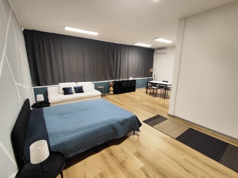 Sleep&Go Vrtojba International Border Crossing Apartment in Gorizia