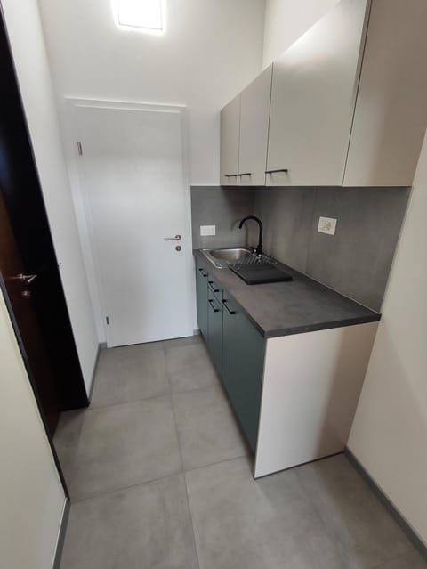 Sleep&Go Vrtojba International Border Crossing Apartment in Gorizia