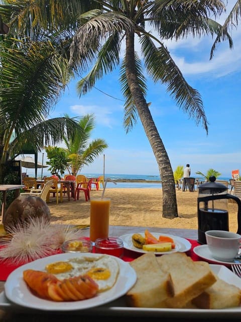 Natural landscape, Food and drinks, Beach, Breakfast
