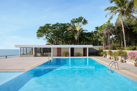 Pool view, Swimming pool