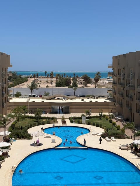Day, Natural landscape, Beach, Pool view, Sea view, Swimming pool, sunbed
