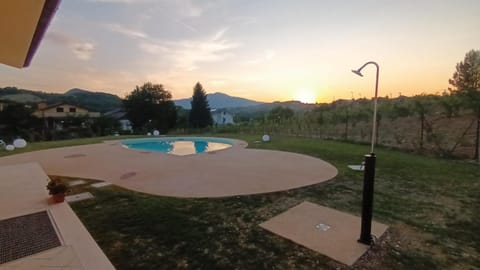 Day, Natural landscape, Mountain view, Pool view, Swimming pool, Sunset, sunbed