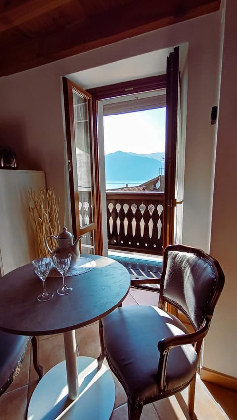 View (from property/room), Balcony/Terrace, Living room, Bedroom