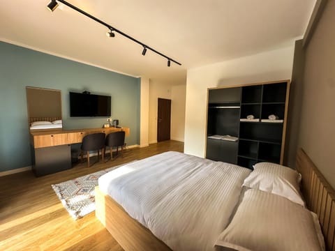 Bed, Bedroom, wardrobe