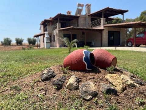 Villa-Alpha Villa in Halkidiki