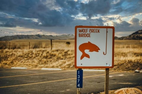Prickly Pear Cabin Cabin in Idaho