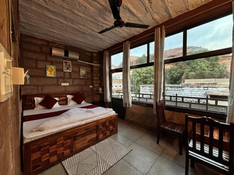 Bed, Natural landscape, View (from property/room), Balcony/Terrace, Photo of the whole room, Bedroom