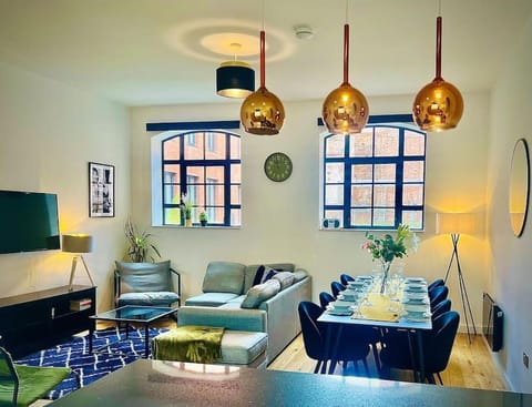 Twilight House -Wyndale Living- B'ham JQ Townhouse House in Birmingham