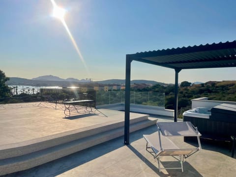 Summer, Hot Tub, Solarium, View (from property/room), Balcony/Terrace, Sea view, Open Air Bath