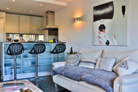 Centre St Tropez - 2 Pièces -Clim Piscine Parking Apartment in Saint-Tropez