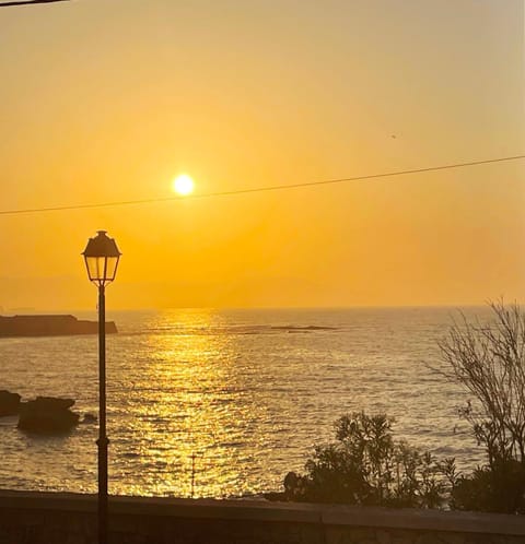 Natural landscape, Balcony/Terrace, Sea view, Sunset