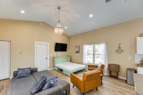 about 2 Mi to Boat Ramp Steinhatchee River Cottage House in Florida