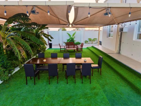 Seating area