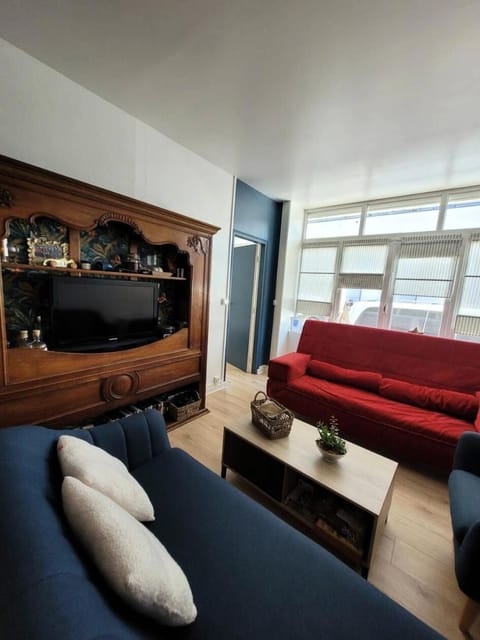 Résidence 743-pleneuf Val Andre - Vos vacances en famille 3 chambres 50 mètres de la mer MAE-7611 Apartment in Brittany