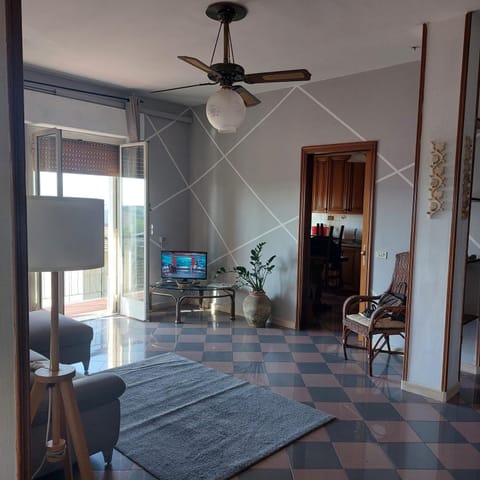 Tra monti e mare via Filippo Turati 17 bis Apartment in Marina di Carrara