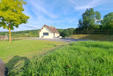Property building, Spring, Day, Natural landscape